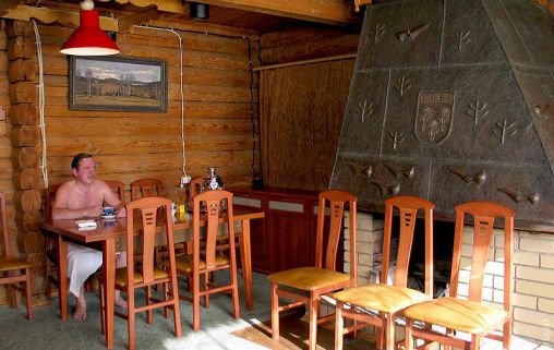 Русское поле